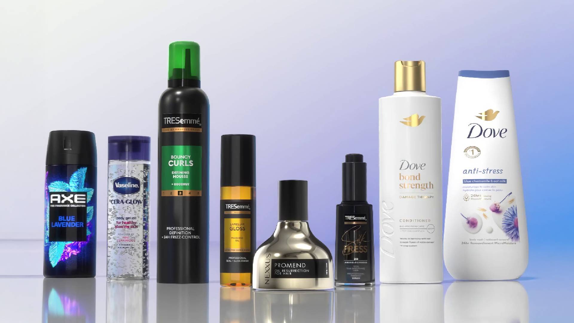 Uma seleção de produtos que impulsionam as compras via d-commerce, incluindo Axe, Vaseline, TRESemmé e Dove.